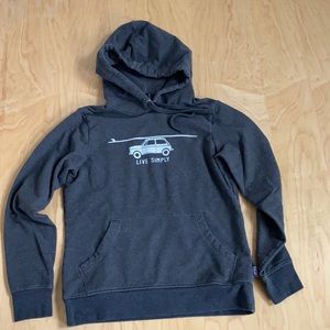 Patagonia pullover hoody - women’s small